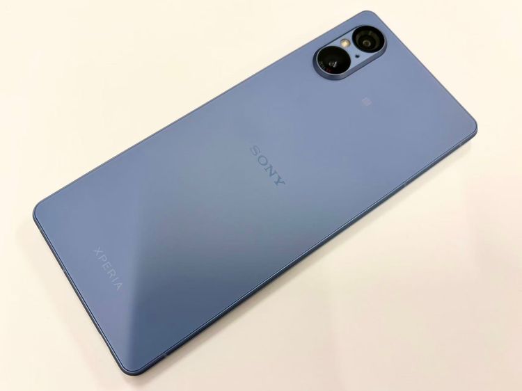 ������Х����SIM�ե꡼ Xperia 5 V XQ-DE44 8GB+256GB �֥롼
