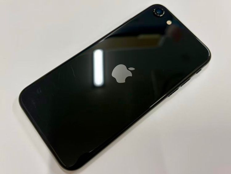 ������Х����SIM�ե꡼ iPhone SE(��2����) 128GB �֥�å�