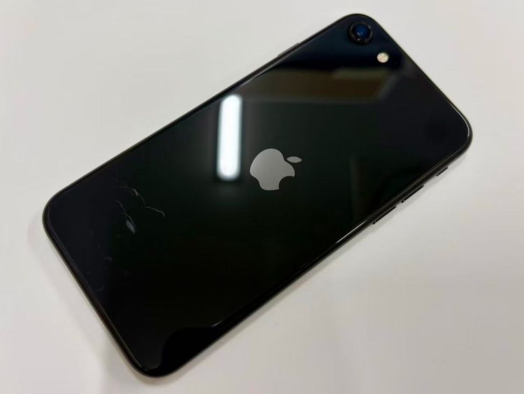������Х����SIM�ե꡼ iPhone SE(��2����) 64GB �֥�å�