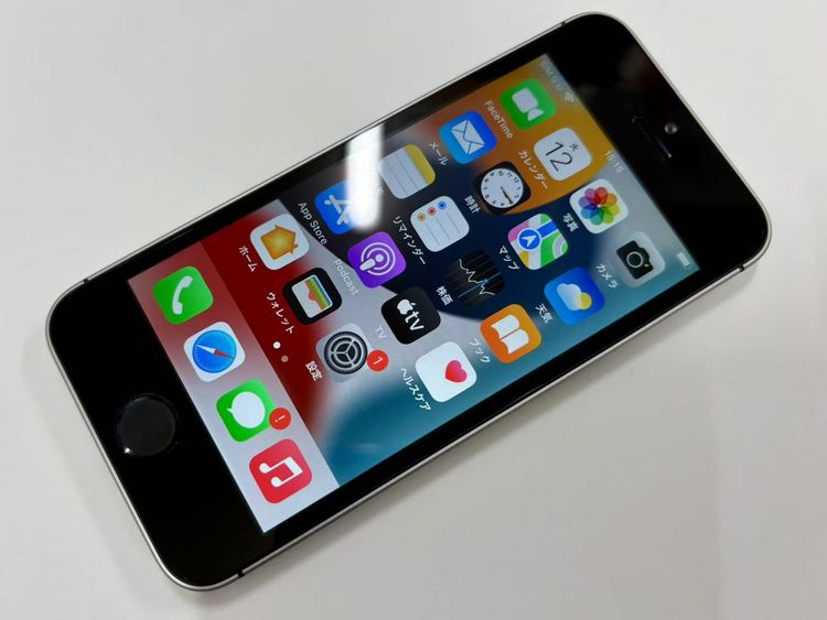ХSIMե꡼ iPhone SE(1) 32GB ڡ쥤