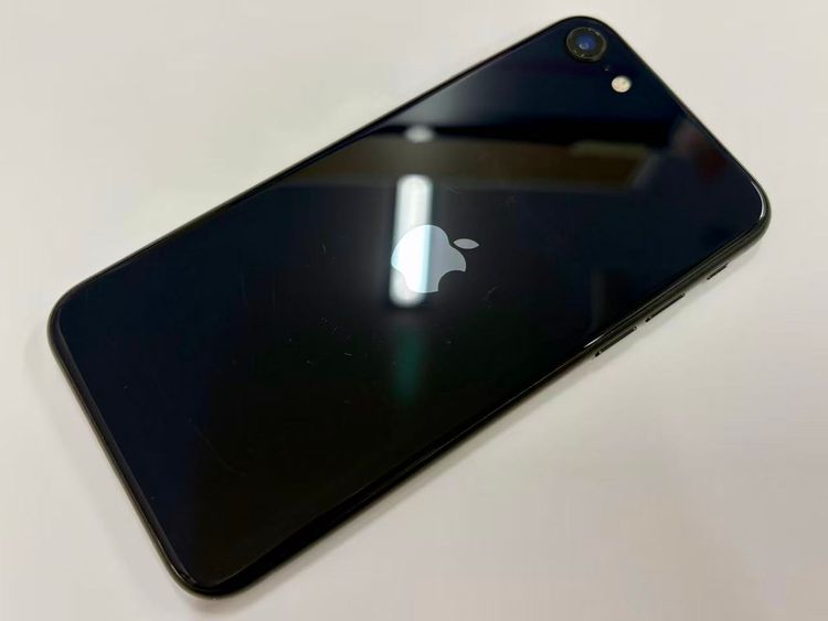 ������Х��������SIM�ե꡼ iPhone SE(��3����) 64GB �ߥåɥʥ���