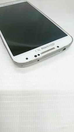�ڥե��п޽��docomo SC-04E GALAXY S IV �ۥ磻��