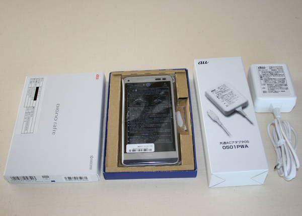 ��̤���ѡ�au DIGNO rafre KYV36���ޥ��ͥ��ӡ������Ŵ��ա�Ƚ���