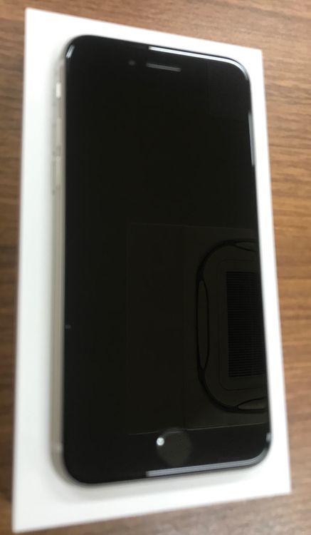 ��JCKA�ۡ����ʡ�����85%��SIM�ե꡼��iPhoneSE3��128GB���ۥ磻�ȡ���