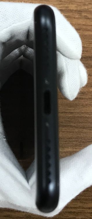 JCKAۡ94% SIMե꡼ iPhoneSE264GB ߥåɥʥ ե