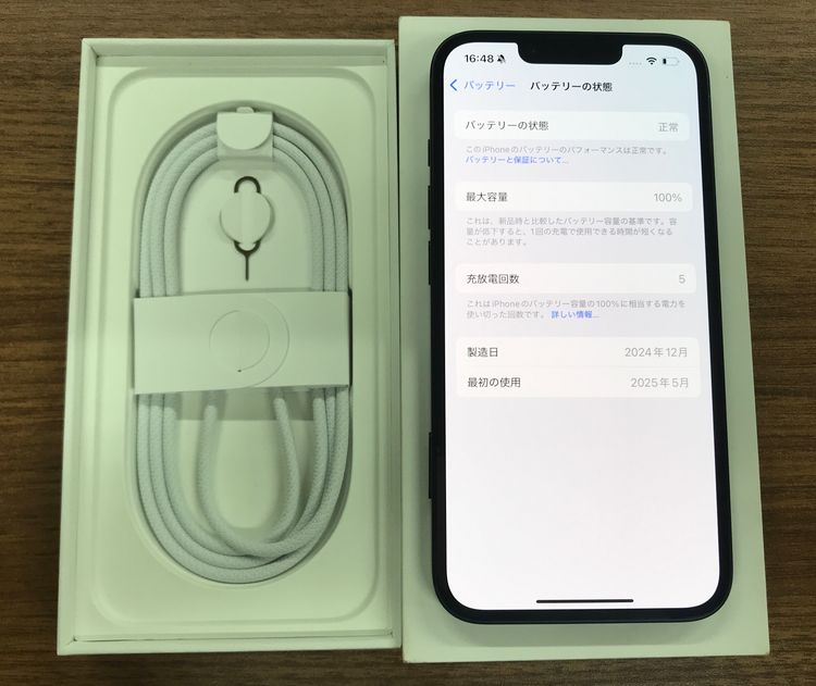 ��JCKA�ۡ��ǥⵡ����100%SIM�ե�� iphone16e 128GB �֥�å����ե�����դ�