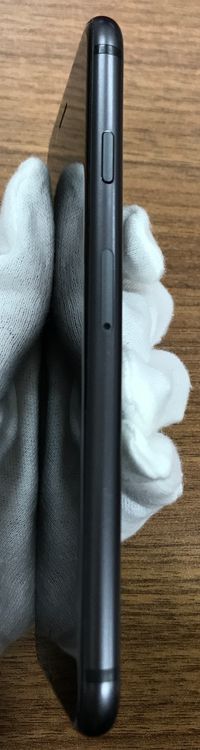 ��JCKA�ۡ�����86%��SIM�ե꡼��iPhone8��256GB�����졼�������饹�ե����