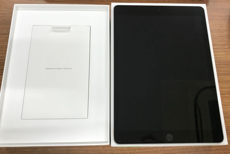 ��JCKA�����ʡ��Хåƥ꡼91% iPad��9���� 64GB ����С���WIFI��ǥ�