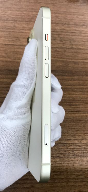 ��JCKA�ۡ�Ķ���ʡ�����94%��SIM�ե�� iphone15�� 128GB ��������������