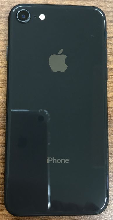 JCKAۡ100%SIMե iPhone8   64GB  ֥å