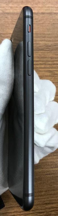 ��JCKA�ۡ�����93�������ꡧ��iPhone8��64GB�����졼�������饹�ե����