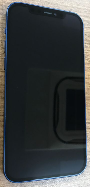 ��JCKA�ۡ�����85%��SIM�ե�� iPhone12�� 128GB ���֥롼����������