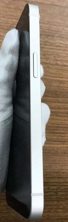 ��JCKA�ۡ���������84%��SIM�ե�� iphone13 ��128GB ���ۥ磻�Ȣ�