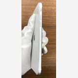 ��JCKA�ۡ����ʡ�����96% SIM�ե�� iPhoneSE2��64GB �ۥ磻�ȡ���