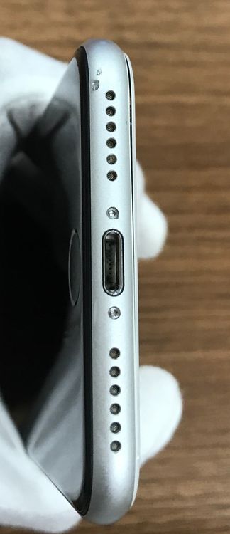 JCKAۡꡡSIMե꡼iPhoneSE裲塡64GBۥ磻Ȣ