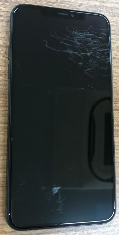 ��JCKA�ۡ��ǥⵡ����100%��SIM�ե�� iphone11promax 64GB �����꡼���