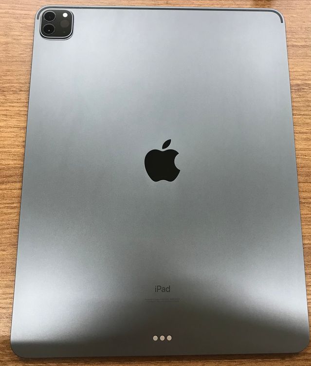 ��JCKA����������88% iPad Pro 12.9����� ��4���� 256GB ���졼