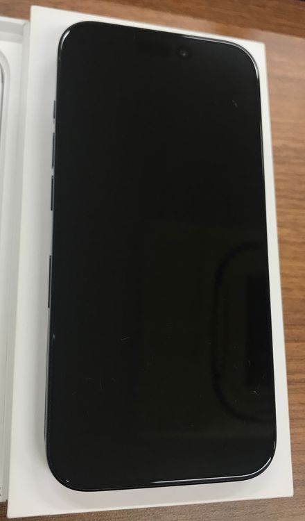 ��JCKA�ۡ�������85%��SIM�ե�ݡ� iphone15pro����128GB ���֥롼��