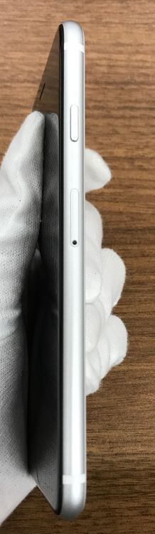 ��JCKA�ۡ����ʡ�����96% SIM�ե�� iPhoneSE2��64GB �ۥ磻�ȡ���
