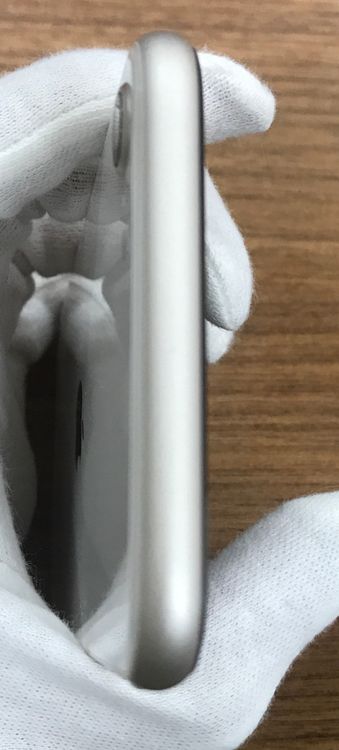 ��JCKA�ۡ����ʡ�����85%��SIM�ե꡼��iPhoneSE3��128GB���ۥ磻�ȡ���