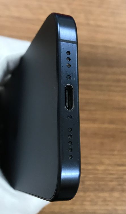 ��JCKA�ۡ����ʡ�����81%��SIM�ե�� iphone15pro�� 128GB���֥롼��