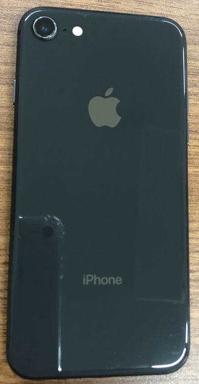 JCKAۡ81%SIMեݡ iPhone8 64GB֥å