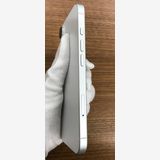 ��JCKA�ۡ��Хåƥ꡼94��SIM�ե��iPhone16��128GB���ۥ磻�Ȣ��ե������