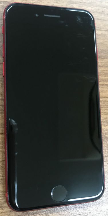 JCKAۡ100%SIMե iPhone8 64GBåɢ