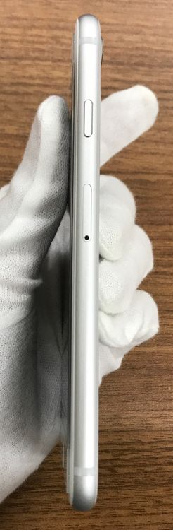 JCKAۡ84%SIMե꡼ iPhone8 64GBСդ