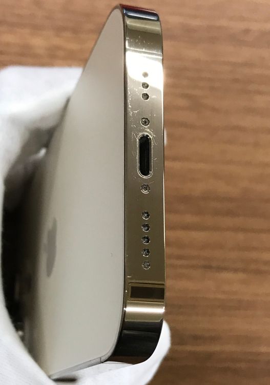 ��JCKA�ۡ�����81%��SIM�ե�� iPhone14Pro ��256GB���������