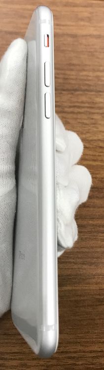 ��JCKA�ۡ�����98��SIM�ե꡼��iPhone8��64GB���ۥ磻�ȡ������饹�ե����