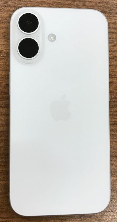 ��JCKA�ۡ��Хåƥ꡼94��SIM�ե��iPhone16��128GB���ۥ磻�Ȣ��ե������