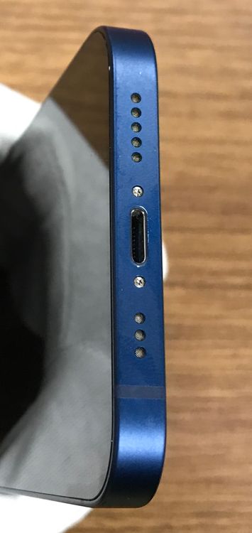 ��JCKA�ۡ�����85%��SIM�ե�� iPhone12�� 128GB ���֥롼����������