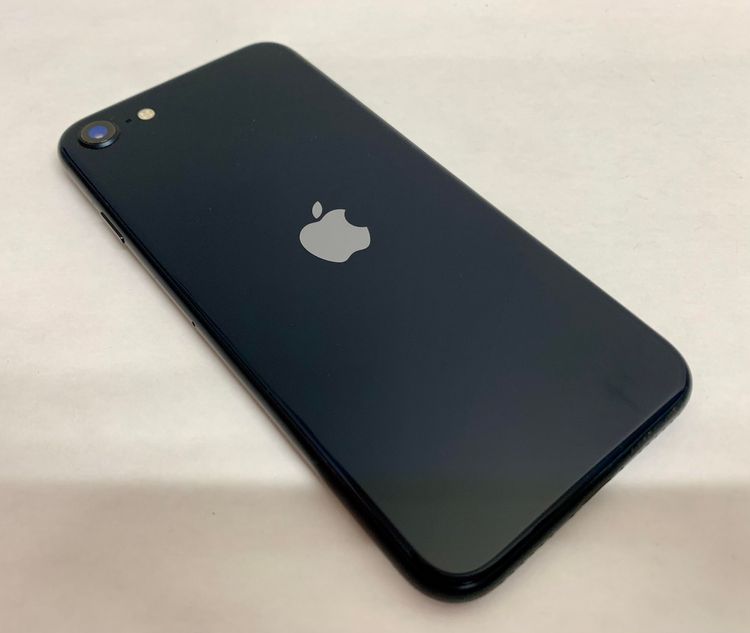 �ڶ��Сۡ����ʡ�sim�ե꡼��iPhoneSE3 64GB���ߥåɥʥ��ȡ��Хåƥ꡼84���