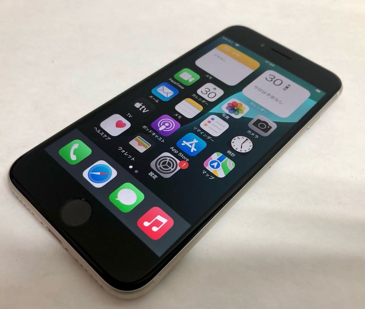 【金モバ】★美品★simフリー★iPhoneSE3 64GB★スターライト★バッテリー87%★