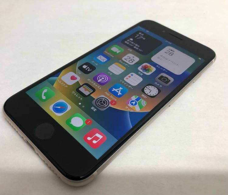 【金モバ】★美品★simフリー★iPhoneSE3 64GB★スターライト★バッテリー86%★