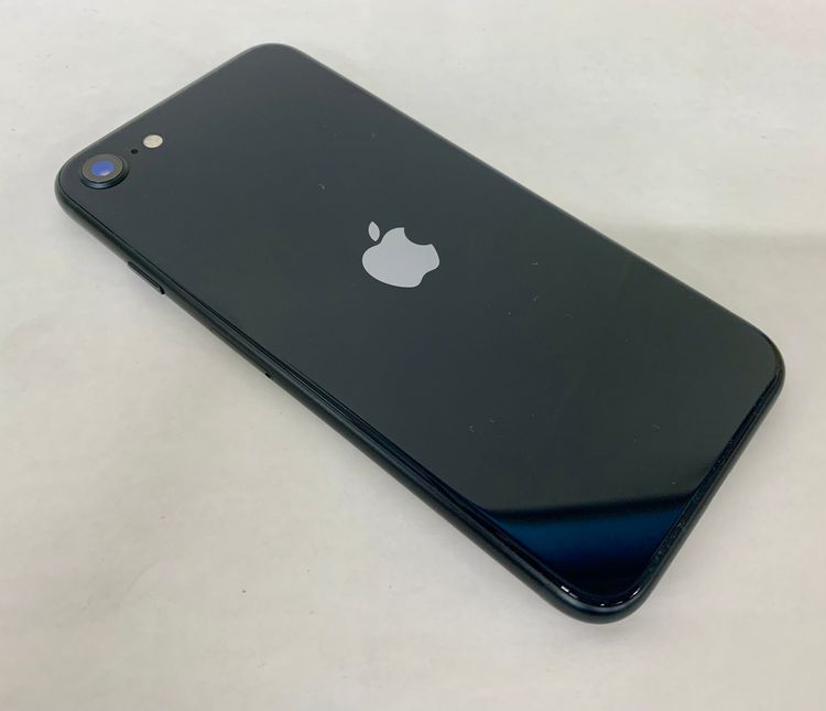 �ڶ��Сۡ����ʡ�sim�ե꡼��iPhoneSE3 64GB���ߥåɥʥ��ȡ��Хåƥ꡼87���