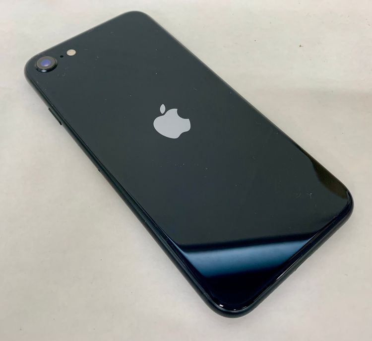 �ڶ��Сۡ����ʡ�sim�ե꡼��iPhoneSE3 64GB���ߥåɥʥ��ȡ��Хåƥ꡼76���