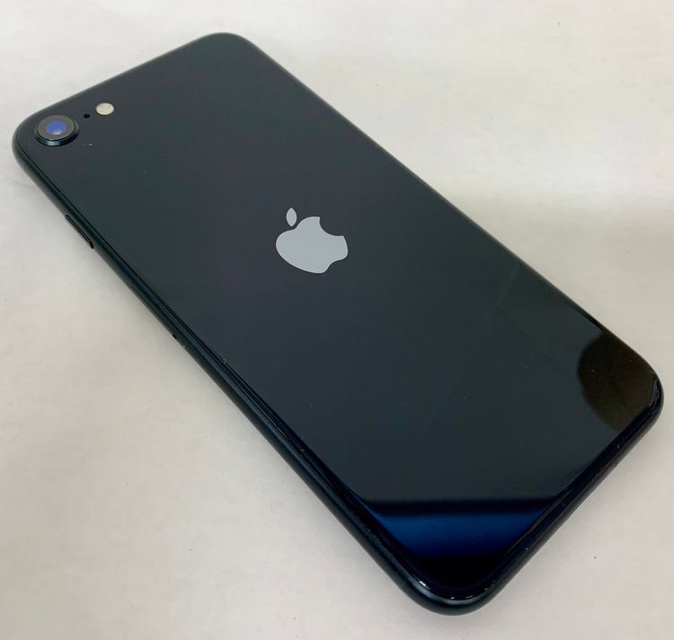�ڶ��Сۡ����ʡ�sim�ե꡼��iPhoneSE3 64GB���ߥåɥʥ��ȡ��Хåƥ꡼83���