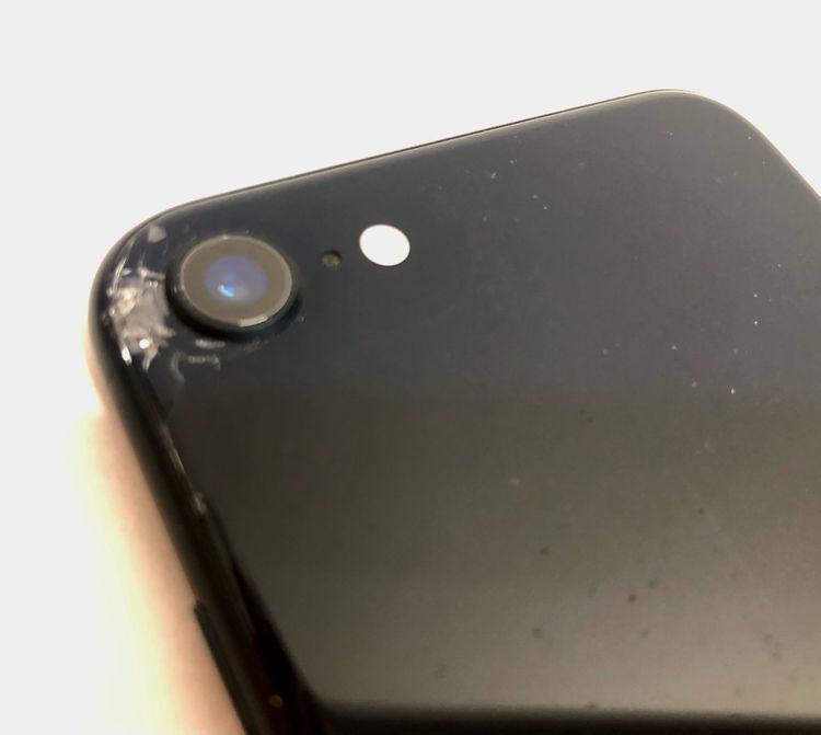 ڶСۡsimե꡼iPhoneSE3 64GBߥåɥʥȡХåƥ꡼81