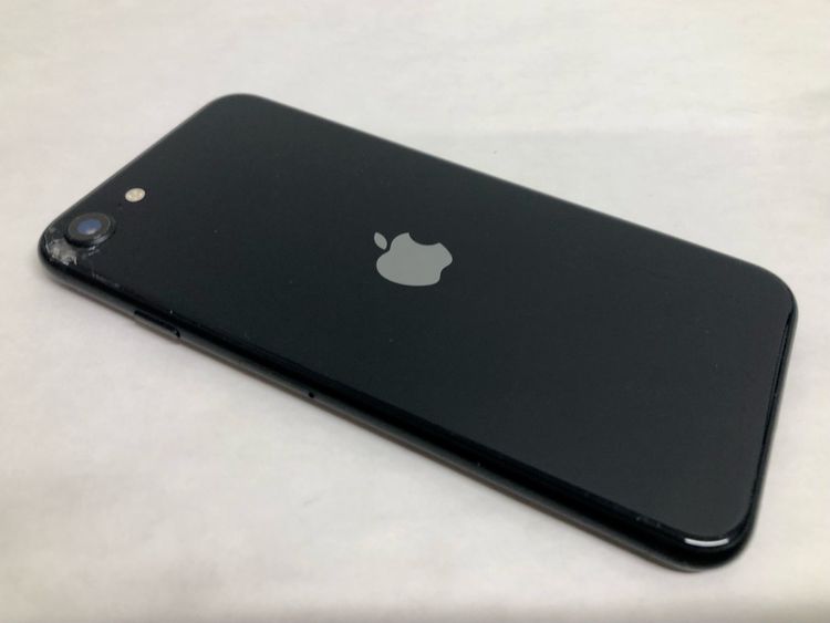 ڶСۡsimե꡼iPhoneSE3 64GBߥåɥʥȡХåƥ꡼81