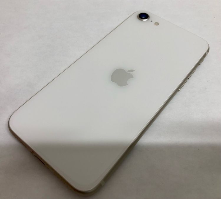 【金モバ】★美品★simフリー★iPhoneSE3 64GB★スターライト★バッテリー84%★