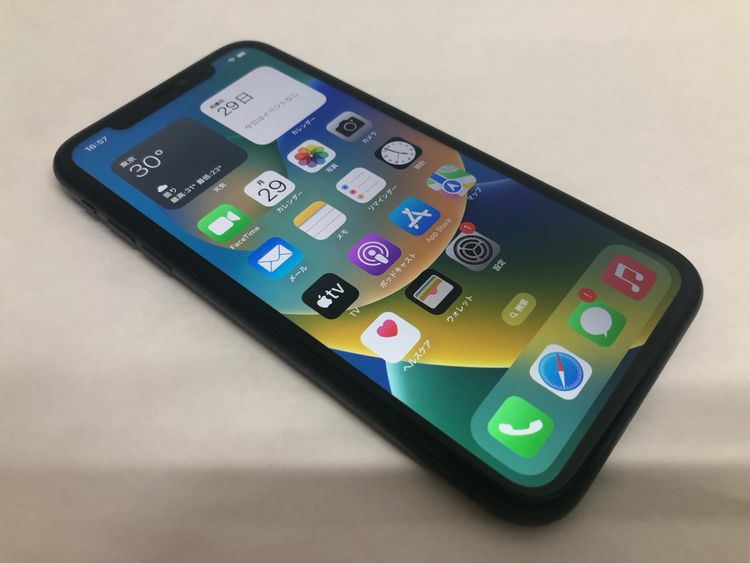 ڶСۡʡsimե꡼iPhone11 64GB֥åХåƥ꡼86