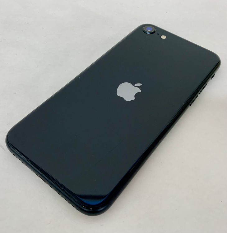 �ڶ��Сۡ����ʡ�sim�ե꡼��iPhoneSE3 64GB���ߥåɥʥ��ȡ��Хåƥ꡼83���