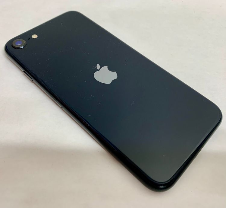 �ڶ��Сۡ����ʡ�sim�ե꡼��iPhoneSE3 64GB���ߥåɥʥ��ȡ��Хåƥ꡼81���