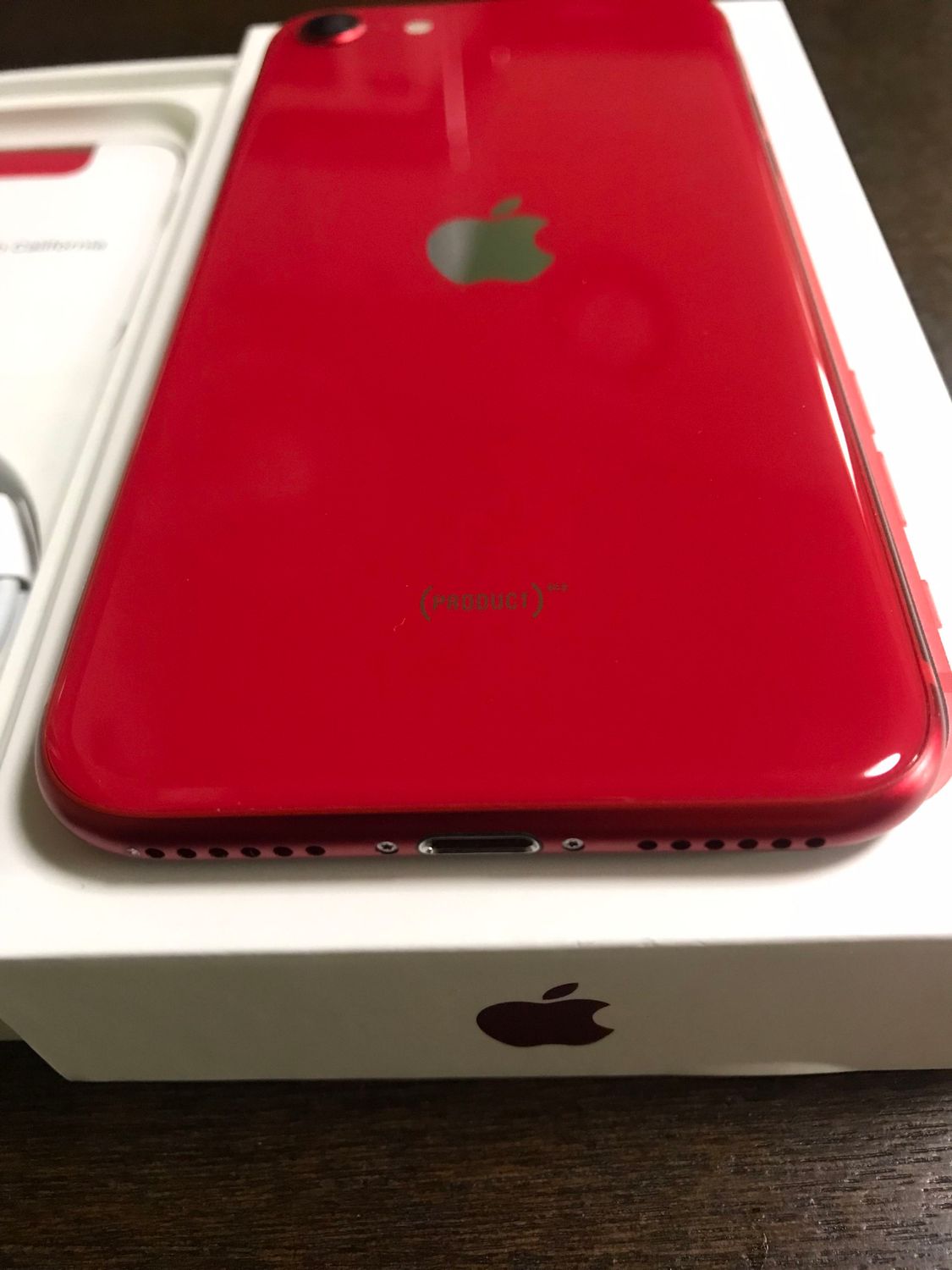 ムスビー｜超美品 国内版 simフリー iPhineSE 第2世代 バッテリー95 