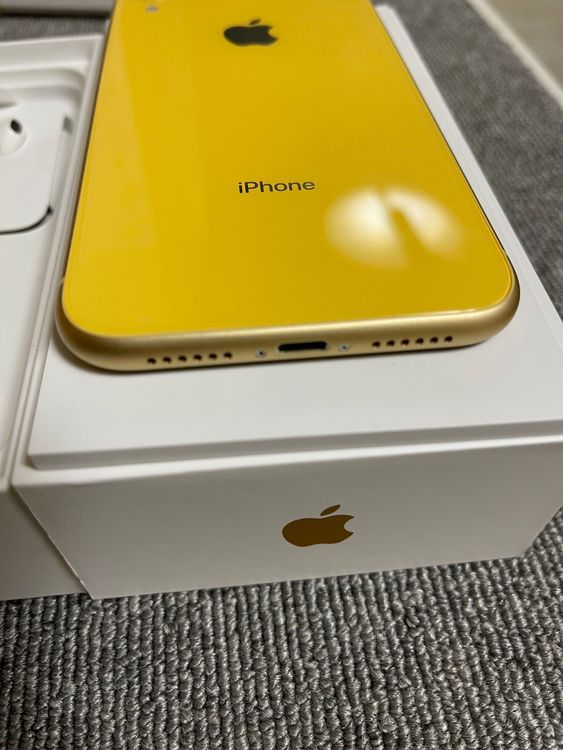 Ķ���ʡ������ǡ�sim�ե꡼  iPhonexr 128GB ����������