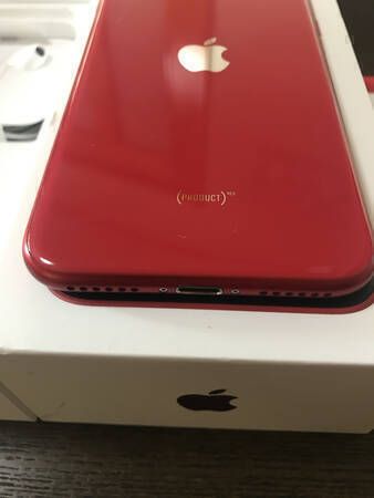 ムスビー｜超美品 国内版 simフリー iPhone SE 第2世代 128GB 