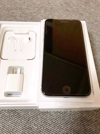 ムスビー｜新品未使用 国内版 simフリー iPhoneSE 第2世代 64GB 