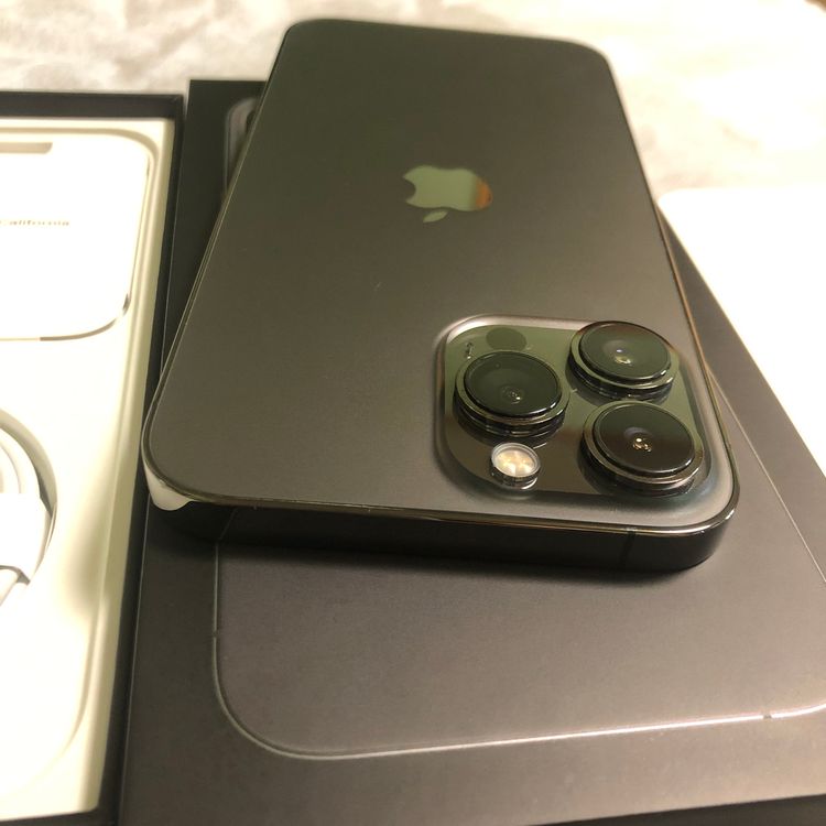 ムスビー｜超美品 国内版simフリー iPhone13 pro max 256GB バッテリー